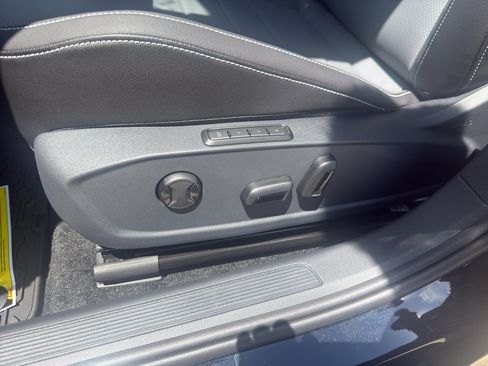 New 2026 Volkswagen Jetta SEL FWD image 11