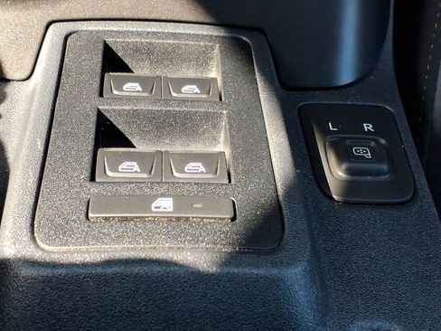 Used 2023 Ford Bronco Badlands AWD/4WD image 21