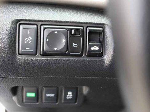 Used 2015 Nissan Sentra SV image 13