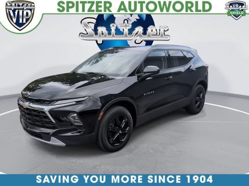 Used 2024 Chevrolet Blazer LT w/ Convenience Package AWD/4WD image 4