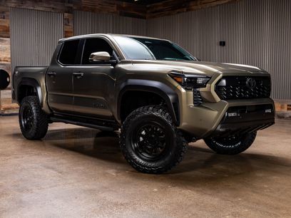 Used 2025 Toyota Tacoma TRD Off-Road