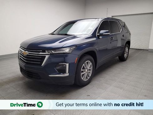 Used 2022 Chevrolet Traverse LT image 1