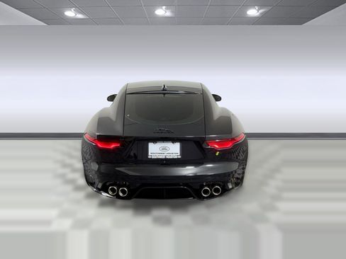 Used 2021 Jaguar F-TYPE R image 10