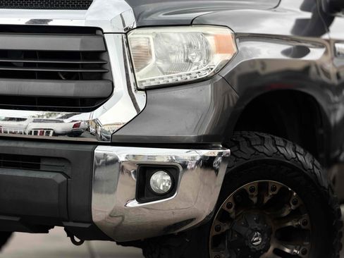 Used 2015 Toyota Tundra SR5 w/ SR5 Upgrade Package RWD image 7