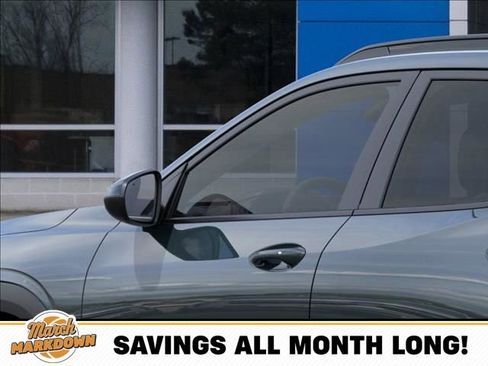 New 2026 Chevrolet Trax LT image 12