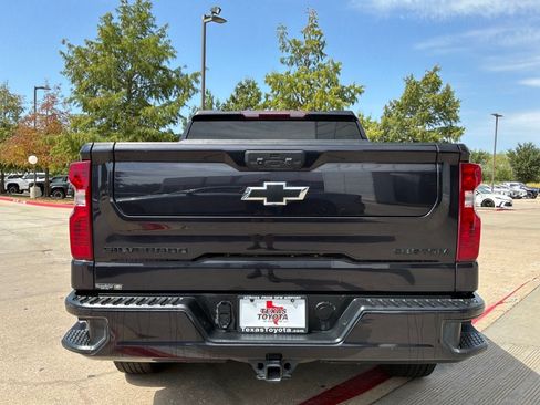 Used 2023 Chevrolet Silverado 1500 Custom w/ LPO, Dark Essentials Package RWD image 7