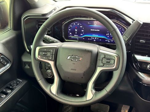 Used 2024 Chevrolet Silverado 1500 RST image 21