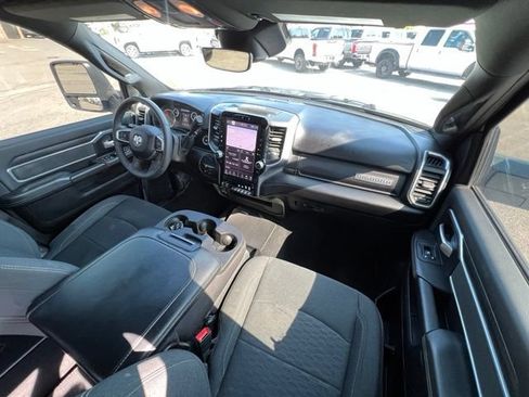 Used 2025 RAM 2500 Big Horn AWD/4WD image 20