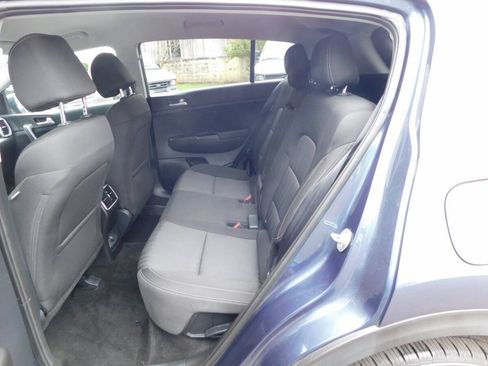 Used 2021 Kia Sportage LX AWD/4WD image 6