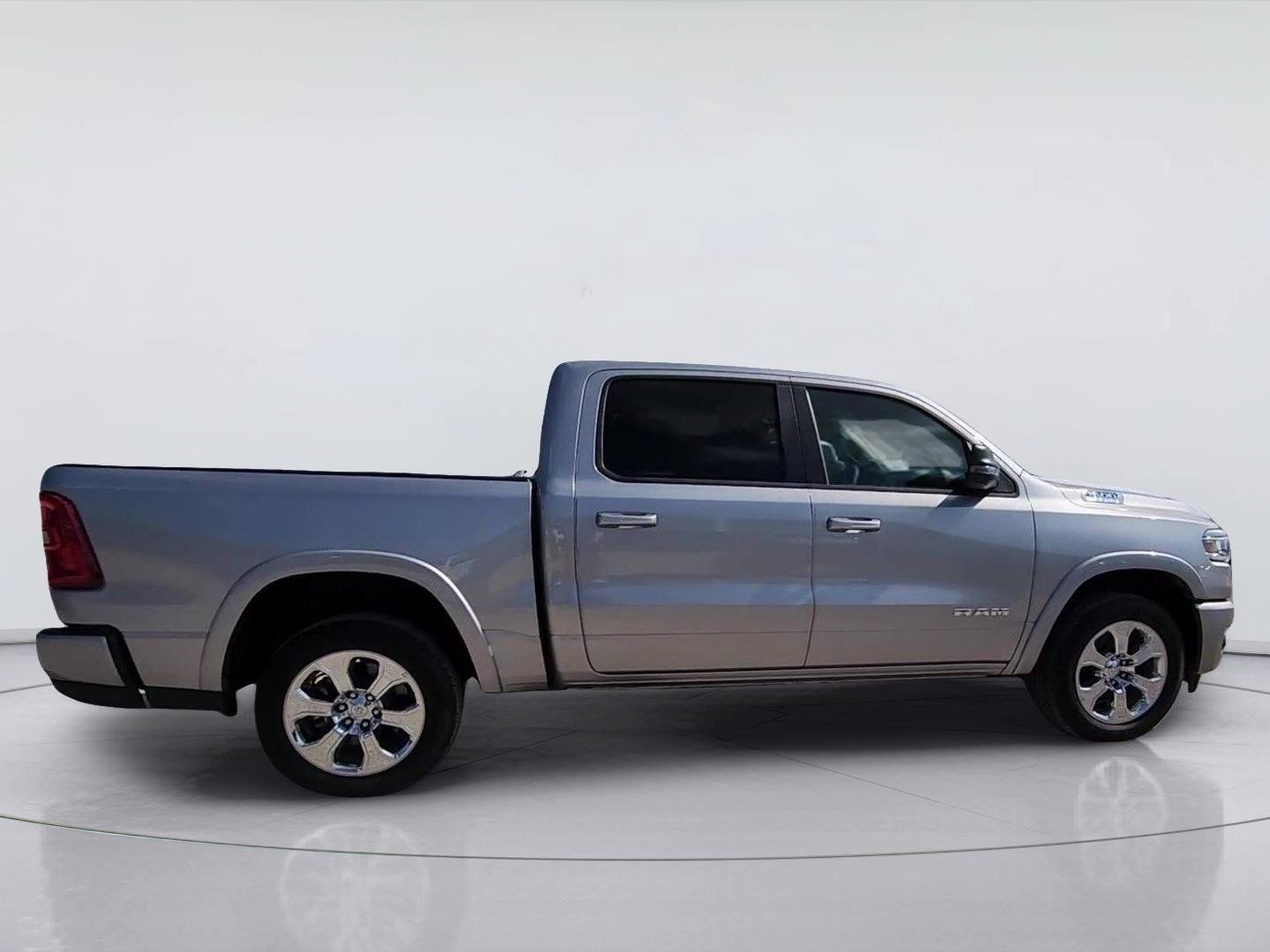 Used 2025 RAM 1500 Lone Star AWD/4WD image 9
