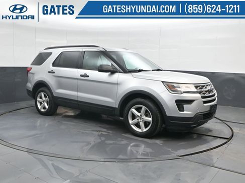 Used 2018 Ford Explorer Base image 4