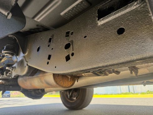 Used 2012 Ford F150 XLT w/ XLT Chrome Pkg image 51