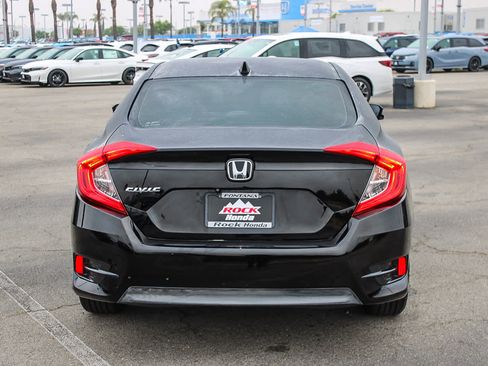 Used 2017 Honda Civic EX image 7