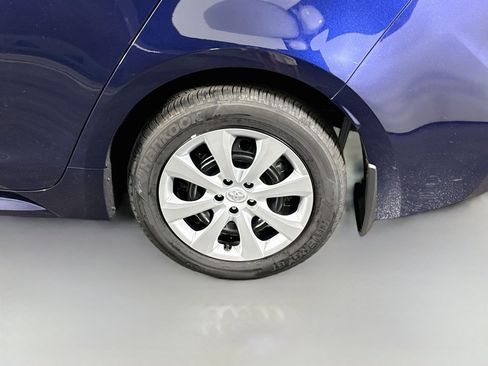 Used 2026 Toyota Corolla LE FWD image 36