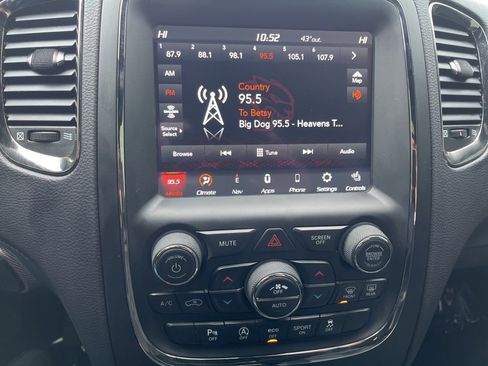 Used 2019 Dodge Durango GT image 17