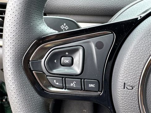 New 2025 VinFast VF 8 Plus image 31