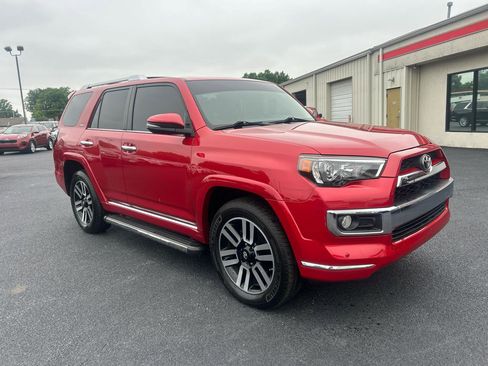 Used 2016 Toyota 4Runner Limited AWD/4WD image 3