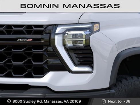 New 2026 Chevrolet Silverado 2500 ZR2 w/ ZR2 Bison Edition AWD/4WD image 10