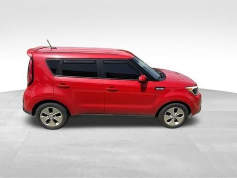 Used 2015 Kia Soul + w/ Eco Package FWD image 2