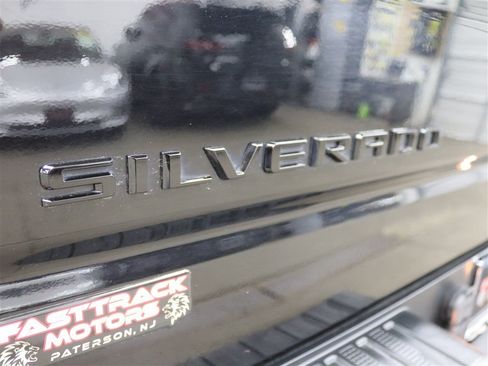 Used 2020 Chevrolet Silverado 1500 LT Trail Boss AWD/4WD image 11