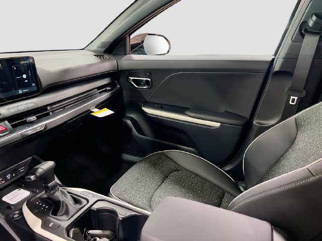 New 2025 Kia K4 EX w/ GT-Line Sunroof Package FWD image 24