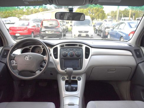 Used 2007 Toyota Highlander 2WD image 11