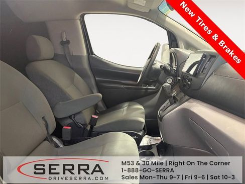 Used 2016 Nissan NV200 SV w/ Exterior Appearance Package image 13