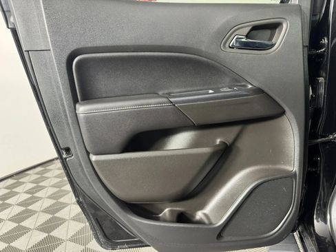 Used 2022 GMC Canyon Elevation w/ Elevation Premium Package image 38