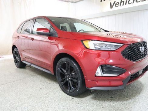 Used 2020 Ford Edge ST w/ Equipment Group 401A AWD/4WD image 5