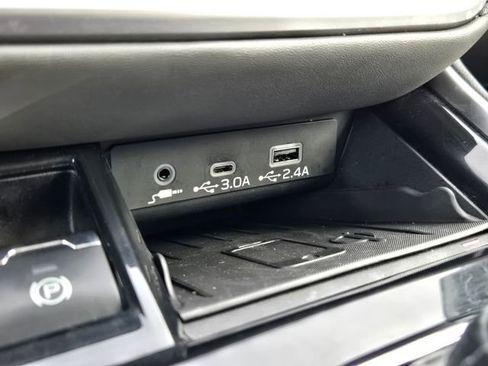 Certified 2023 Subaru Outback Onyx Edition XT AWD/4WD image 18