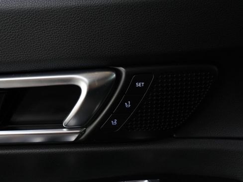 Used 2020 Kia Telluride SX w/ SX Prestige Package AWD/4WD image 23