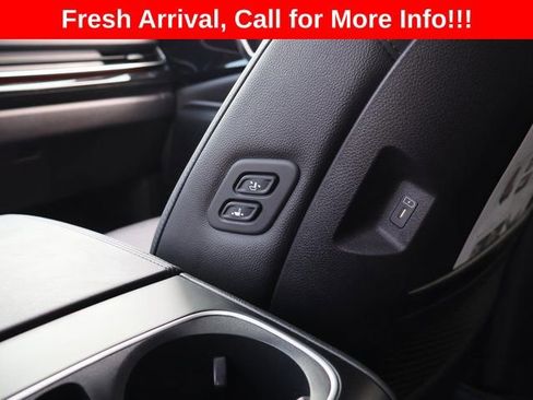 Used 2025 Kia Carnival SX Prestige FWD image 24