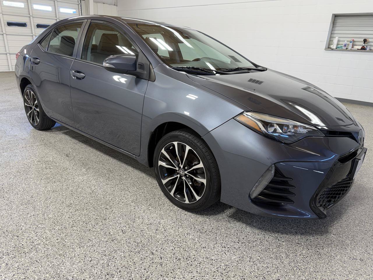 Used 2019 Toyota Corolla SE FWD image 4