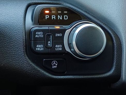 Used 2019 RAM 1500 Big Horn AWD/4WD image 23