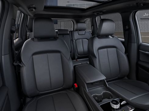 New 2026 Jeep Grand Cherokee Limited w/ Limited Altitude Package AWD/4WD image 61