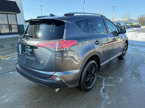 Used 2017 Toyota RAV4 LE image 14