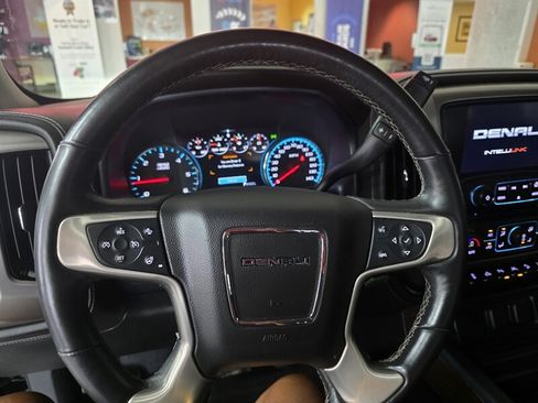 Used 2017 GMC Sierra 1500 Denali AWD/4WD image 32
