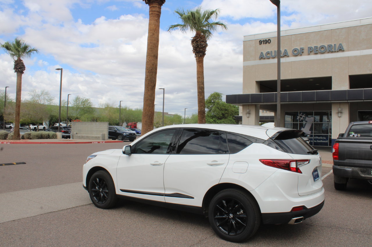 Used 2026 Acura RDX SH-AWD image 13