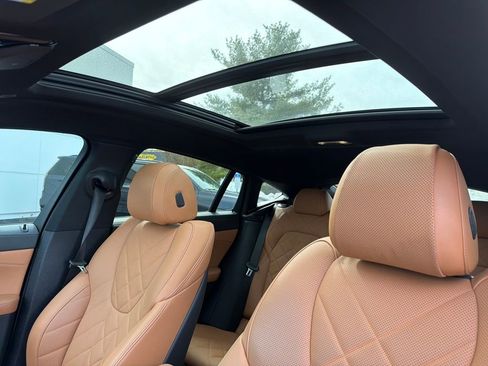 Certified 2023 BMW X6 xDrive40i w/ M Sport Package image 12