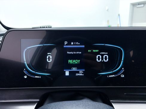 Certified 2023 Kia Sportage EX AWD/4WD image 35