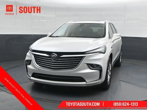Used 2023 Buick Enclave Essence w/ Experience Buick Package AWD/4WD image 6