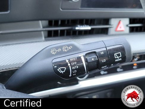 Used 2023 Kia Sportage LX FWD image 30