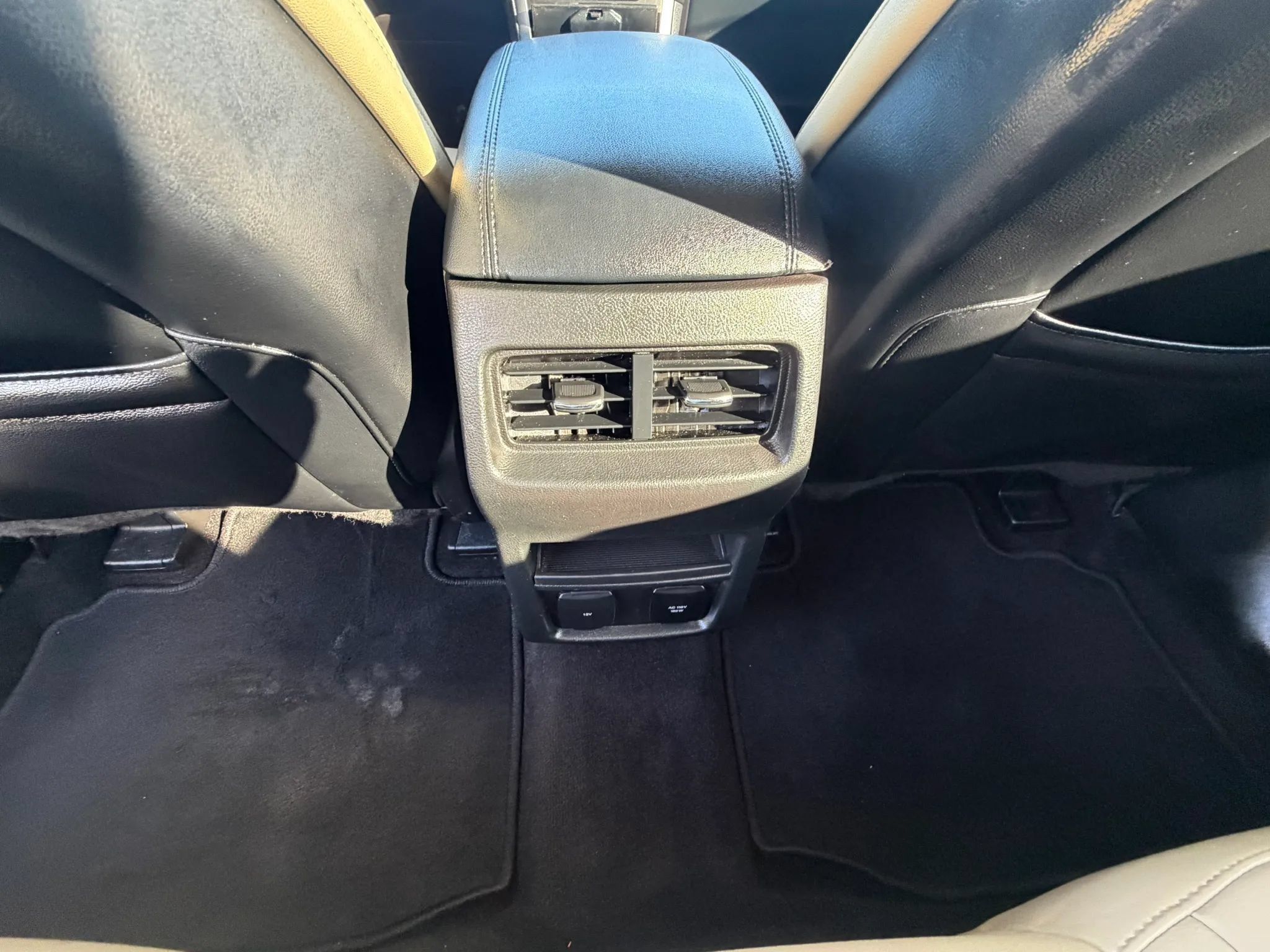 Used 2020 Ford Edge SEL w/ Convenience Package AWD/4WD image 28