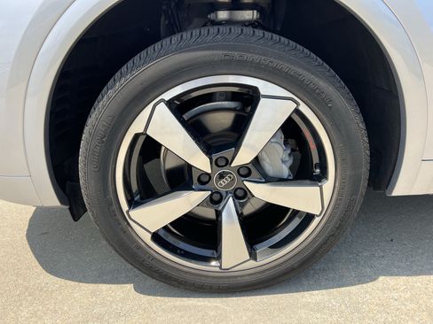 Certified 2023 Audi Q5 2.0T Premium Plus w/ Premium Plus Package AWD/4WD image 13