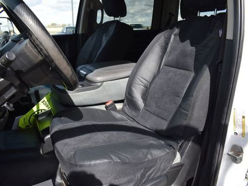 Used 2018 RAM 2500 Tradesman w/ Chrome Appearance Group AWD/4WD image 15
