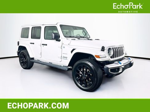 Used 2024 Jeep Wrangler Unlimited Sahara AWD/4WD image 1