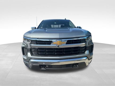 New 2026 Chevrolet Silverado 1500 LT w/ Z71 Off-Road Package AWD/4WD image 3