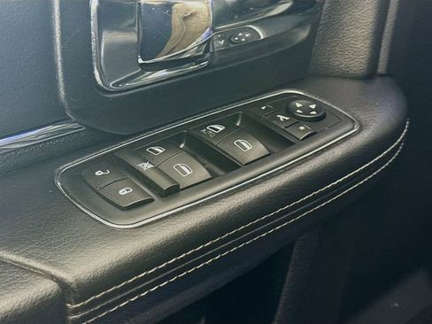 Used 2015 RAM 2500 Laramie w/ Protection Group image 18