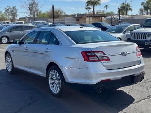 Used 2015 Ford Taurus Limited image 6