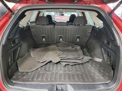 Used 2022 Subaru Outback Premium AWD/4WD image 35